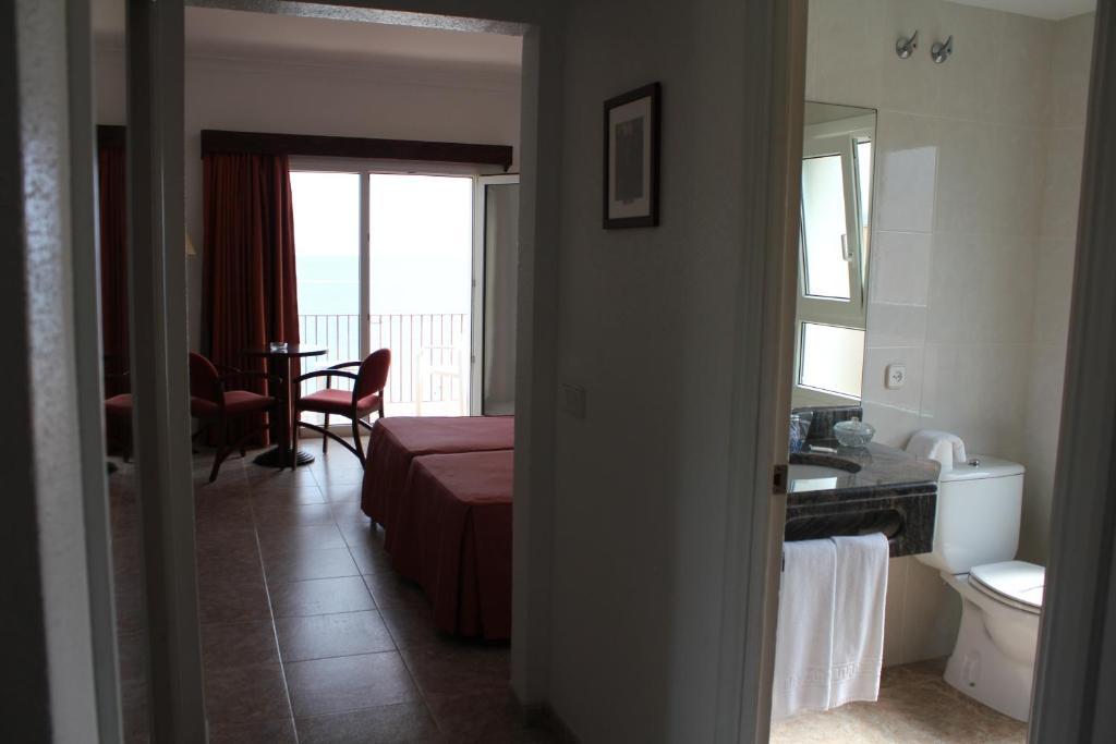 Hotel Rosa Dels Vents Сан-Антонио-де-Калонже Номер фото